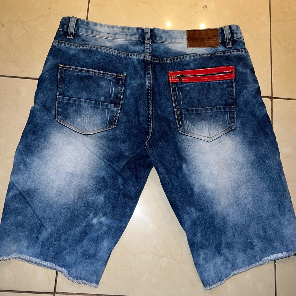 Kilogram shorts - Picture 2 of 2